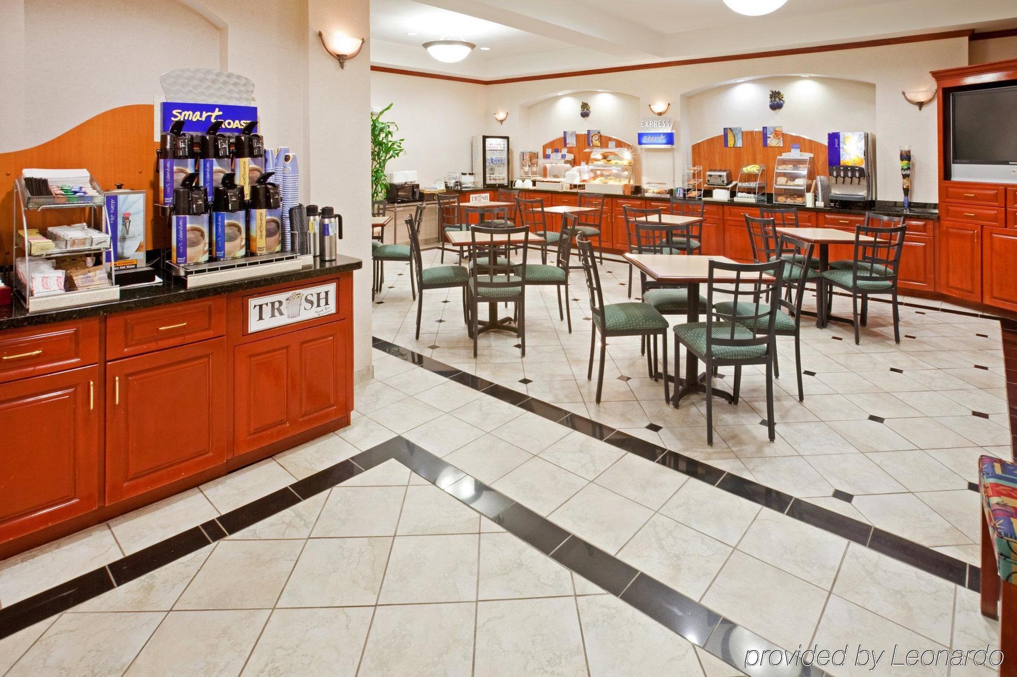 Holiday Inn Express Hotel & Suites Dallas - Grand Prairie I-20 By Ihg Eksteriør billede